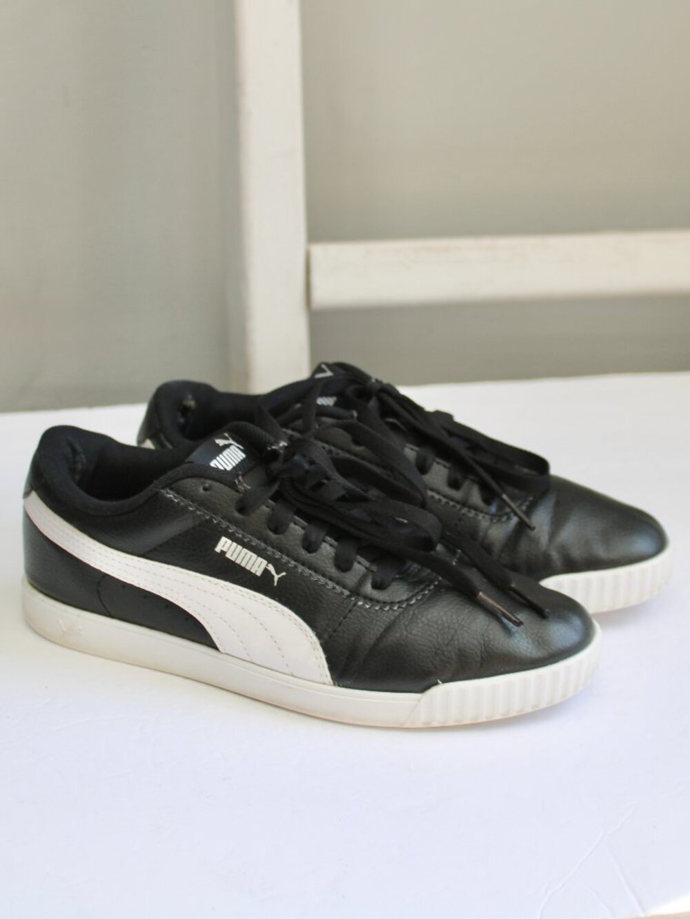 PUMA Carina Slim Sl Black/White Soft Foam Sneakers Women's Size 8
